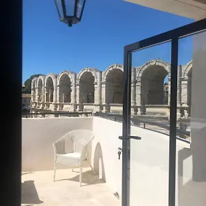 Entre Les Arenes Et La Major France
