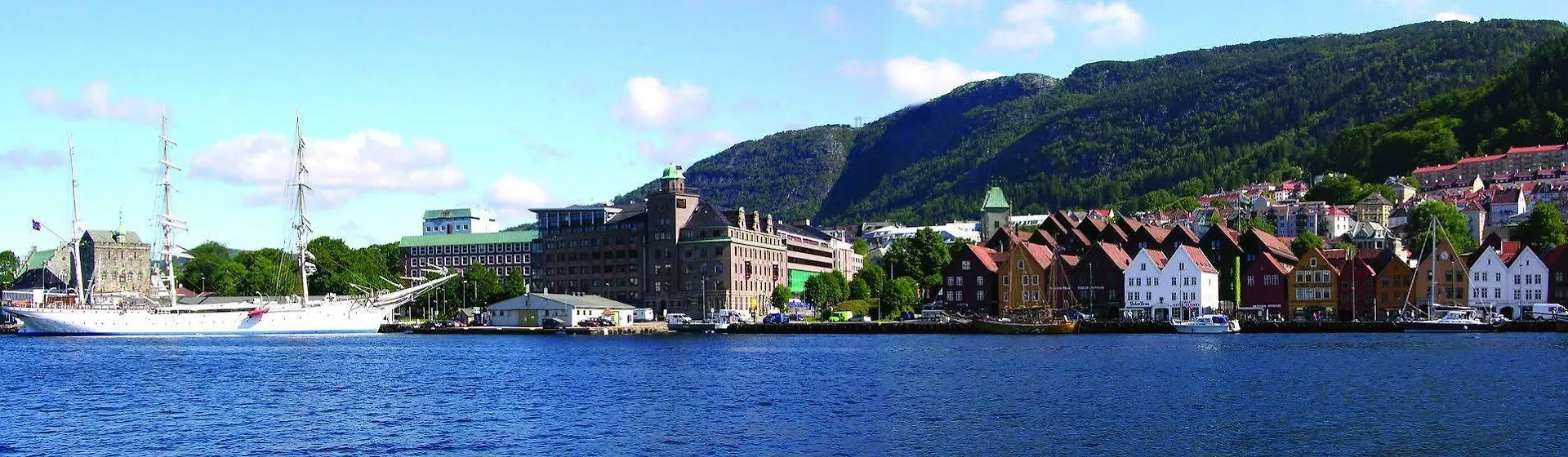 Clarion Collection Hotel Havnekontoret Bergen 4*,